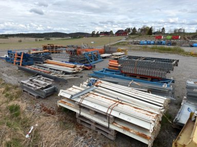 Mengder med div palle og hylle reoler 