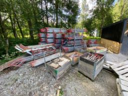 Stort parti byggställning Altrad