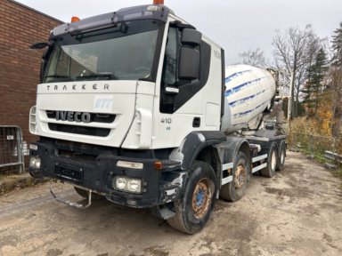 2010 Betongbil IVECO trakker