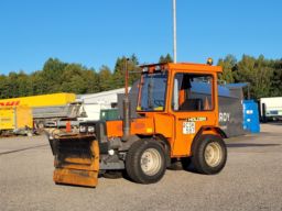 Redskapsbärare Holder C 30 med vikplog