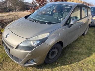 7-personers RENAULT GRAND SCENIC 1,6 DCI 130