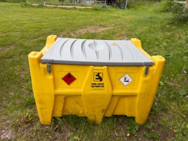 Dieseltank 440 liter med elektrisk pump