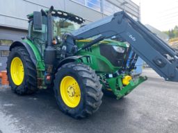 Traktor John Derre 6155R