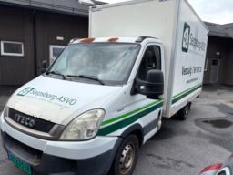 IVECO daily varebil med Zepro løftebord