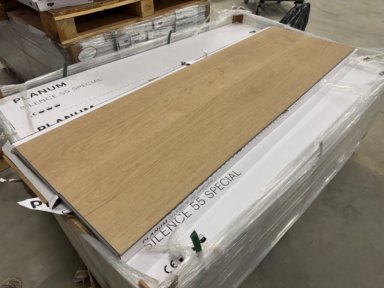 1 palle Ege vinylgulv med underlag Planum silence 5s special ubrugt