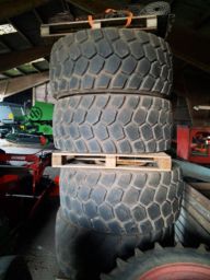 4 stk michelin dæk med fælge til gummiged 625/70 R25 XL Passer til Volvo L90 D
