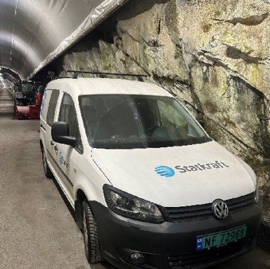 Bil VOLKSWAGEN CADDY