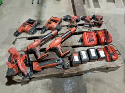 En palle med Hilti værktøj - Alt virker 