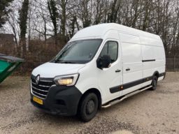  RENAULT MASTER 2.3 dCi  Varevogn med reol indretning og BÄR læsserampe.