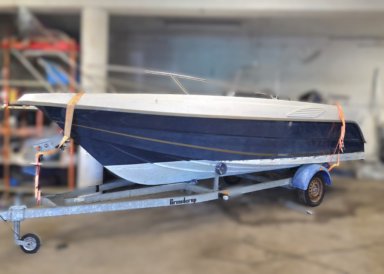 Uttern 5602 Daycruiser – Pen og velholdt