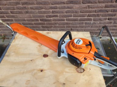 Häcksax Stihl HC46C