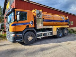 Scania P360 Slamsuger med spyleutstyr – 2011