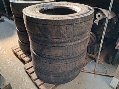 4 stk Nye trækdæk til lastbil Bridgestone Ecopia Drive 315/70 R22.5
