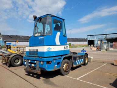 Terminaltraktor Kalmar TRX242 CL