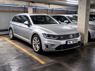 2017  Personbil VOLKSWAGEN PASSAT GTE  EU-Godkjent