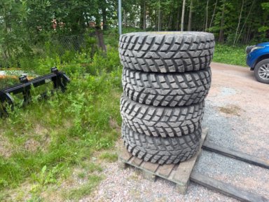 Entreprenadhjul 4 stycken 340 / 80 R18 Nokian TRI2