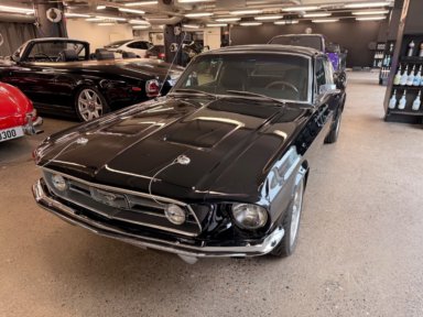 Ford Mustang 