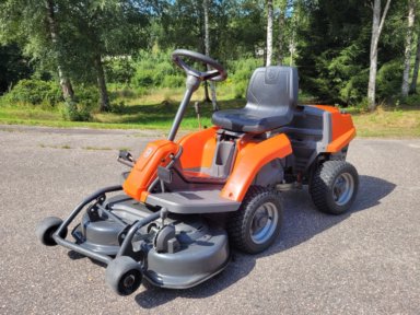 Åkgräsklippare Husqvarna  Rider R111B