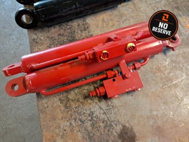 Nye dobbeltvirkende hydraulikcylindre med slangebrudsventil 400mm lot 7