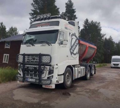 VOLVO FH16 700 6x2