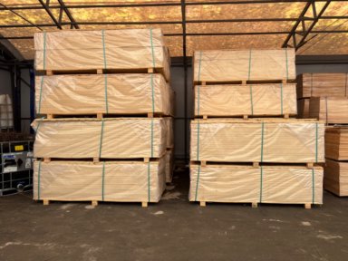 Plywood