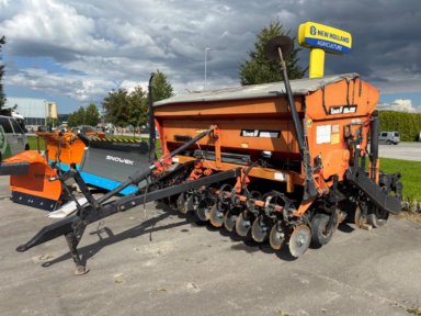 Tume HKL3000 kombisåmaskim