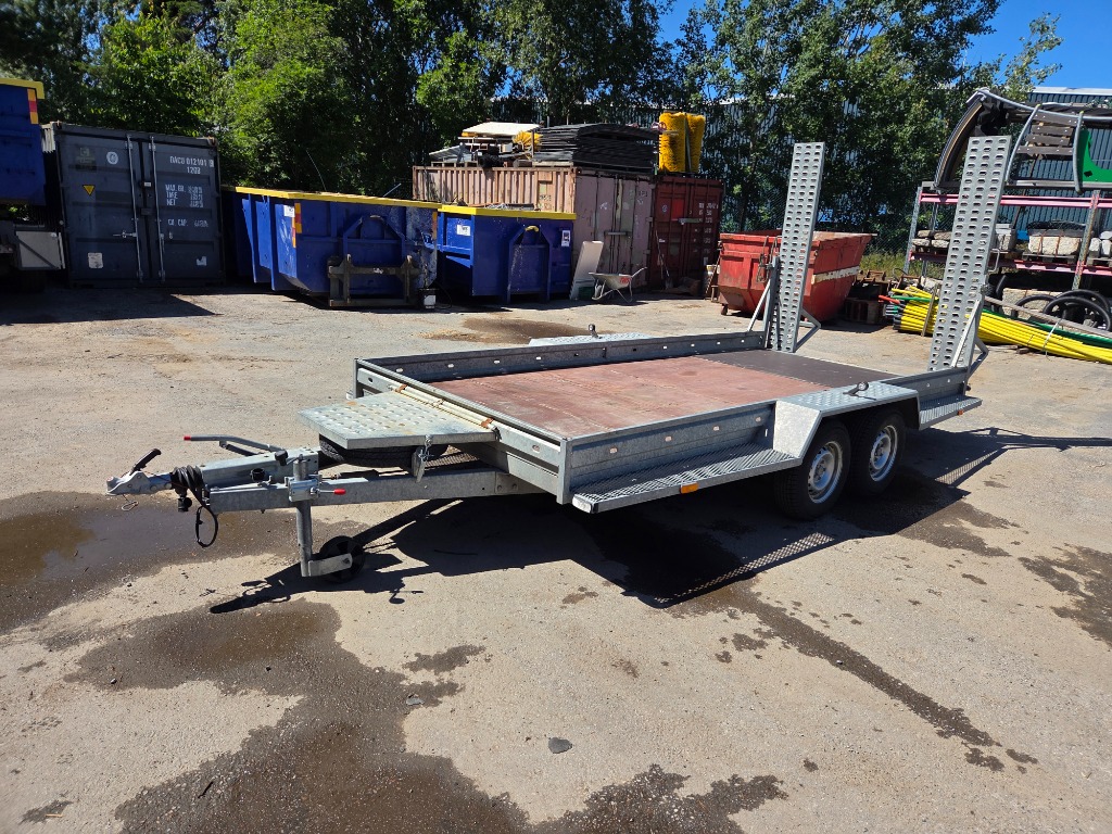 Bil / Maskintrailer Besttrailers B22 Boogievagn 3Ton