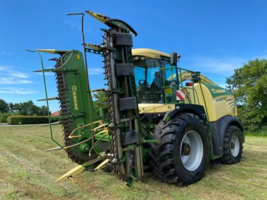 KRONE BIG X630 SPFH / Year 2017 / NIR Sensor / RockProtect / CropControl / HD Wearparts / Extra Fuel Tank / Self-Propelled Forage Harvester