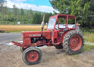 Traktor VOLVO BUSTER T 430. 1970 -modell
