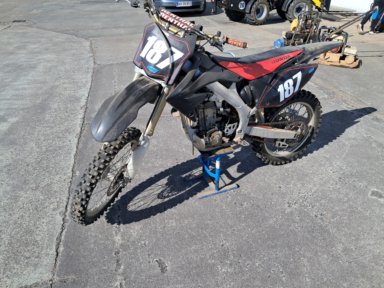 Crosser Honda CRF250R