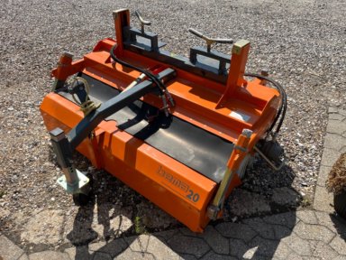 Fejeudstyr BEMA 20BK Type 1400 Frontkost til montereing på evt. Gaffeltruck