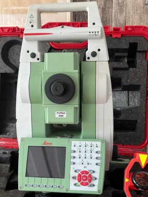 Leica Totalstation TS 15