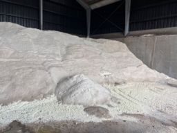 Vejsalt ca. 100 ton.