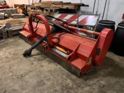 Kuhn liftmonteret slagleklipper model VKM 305
