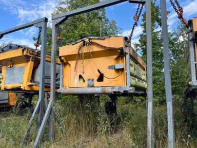 Snerydningsudstyr Boschung Kupper Weisser Combiwet IMSSN  E35050RFA ladspreder med befugtning.