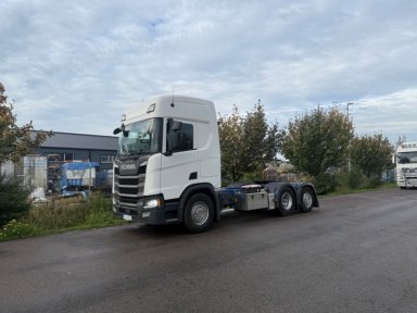Dragbil SCANIA 45OA6X2NB
