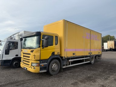 Skåpbil SCANIA 230DB 4X2 MNA