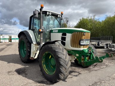 John Deere 6630 med Zuidberg frontlift