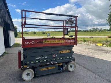 Sky Jack SJIII 4632 Sax lift