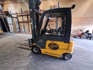 Motviktstruck Jungheinrich EFG 425k