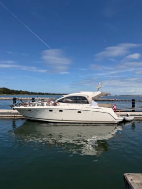 Prestige 390S  sportscruiser Båd