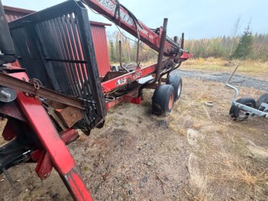 Patu 525 Ramstyrd skogsvagn