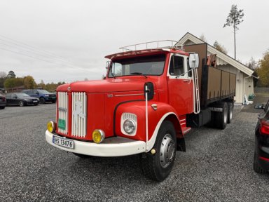 SCANIA LS110S50 med HIAB Kran