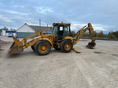 Traktorgrävare Hydrema 906C2