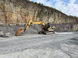 Grävmaskin CAT 330CL
