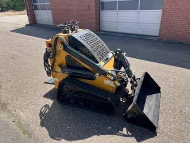Læssemaskine Jining Lihua Heavy T 360 Loader på Bælter med ståplatform.