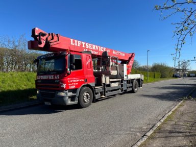 Daf med Wumag WT 450 Lastbil lift
