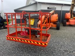 JLG 600AJ 20m bomlift