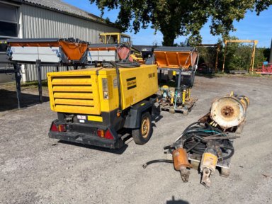 Kompressor Atlas Copco XAS 66 med meget udstyr.