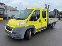 Citroen Jumper  3,0 HDI Dobbeltkabine med HMF 150 ladkran.